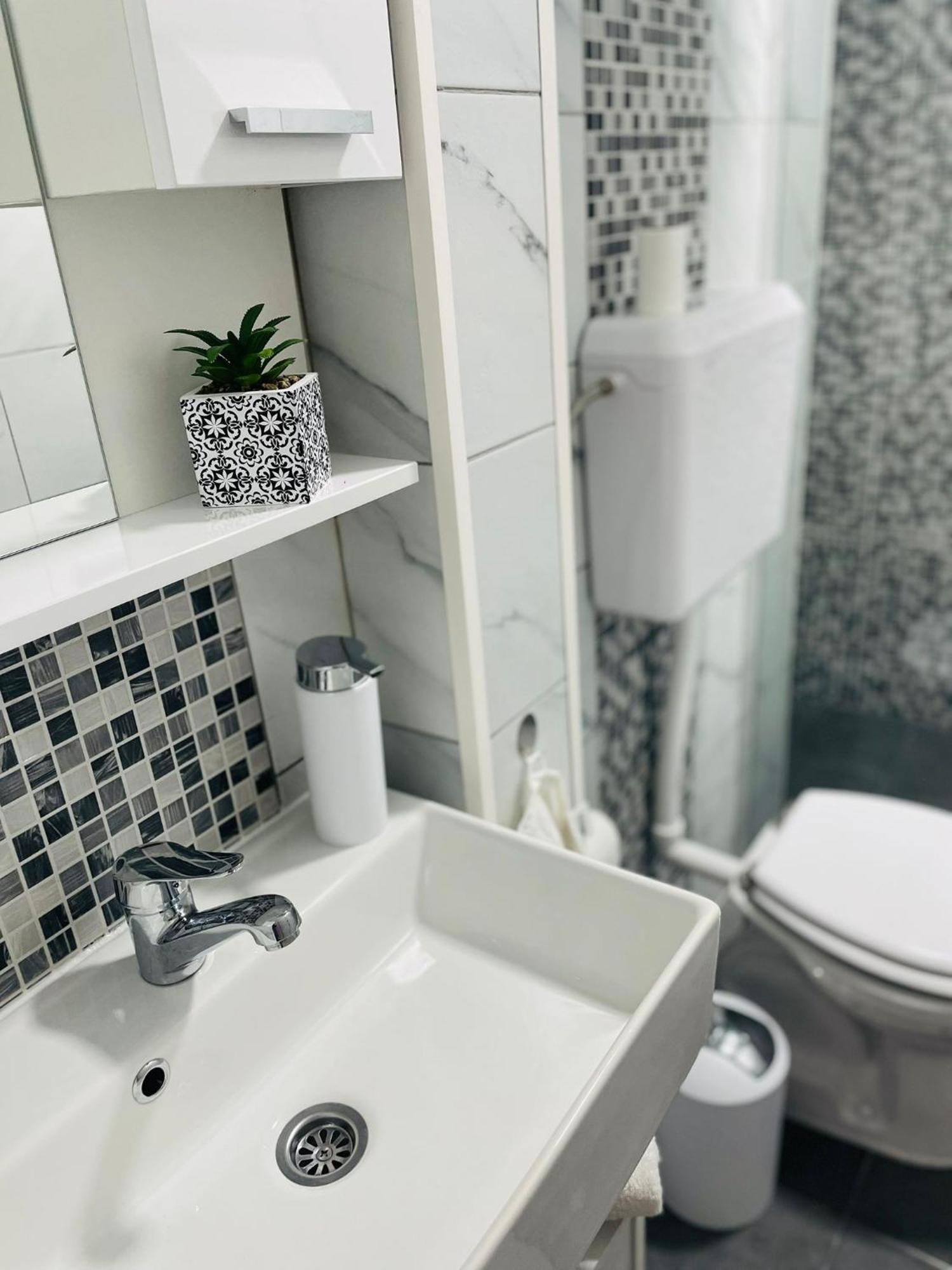 Apartment Zara Bihać Kültér fotó